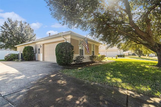 36806 WINFIELD COURT, Grand Island, FL 32735