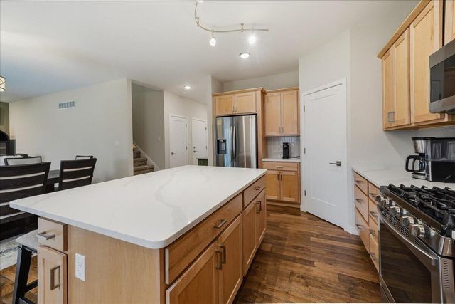 1040 Preserve Lane, Chesterton, IN 46304