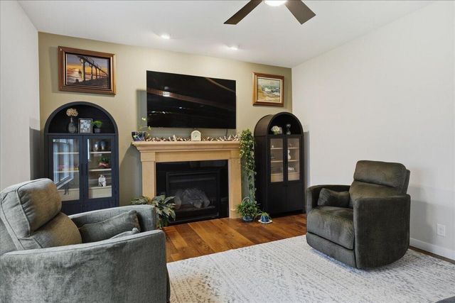 1040 Preserve Lane, Chesterton, IN 46304