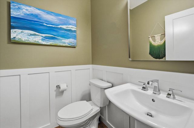 1040 Preserve Lane, Chesterton, IN 46304