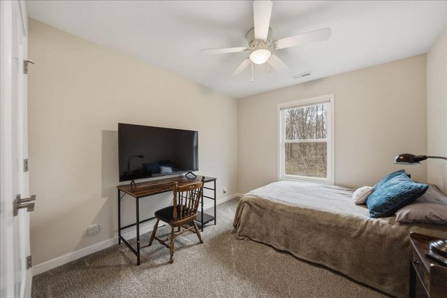 1040 Preserve Lane, Chesterton, IN 46304