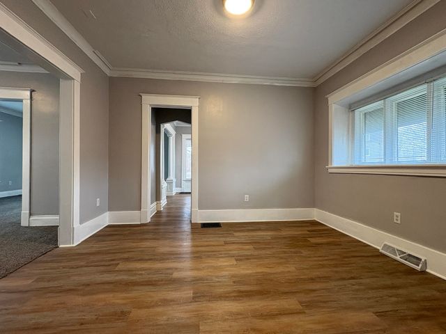 1214 Lafayette Avenue SE, Grand Rapids, MI 49507