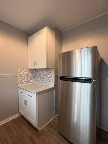 1214 Lafayette Avenue SE, Grand Rapids, MI 49507