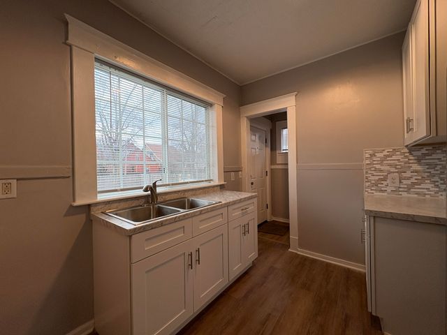 1214 Lafayette Avenue SE, Grand Rapids, MI 49507