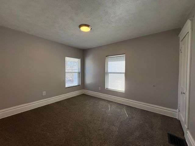 1214 Lafayette Avenue SE, Grand Rapids, MI 49507