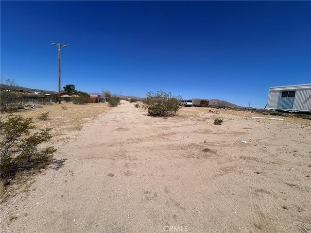 62756 Petunia Dr, Joshua Tree, CA 92252