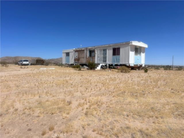 62756 Petunia Dr, Joshua Tree, CA 92252