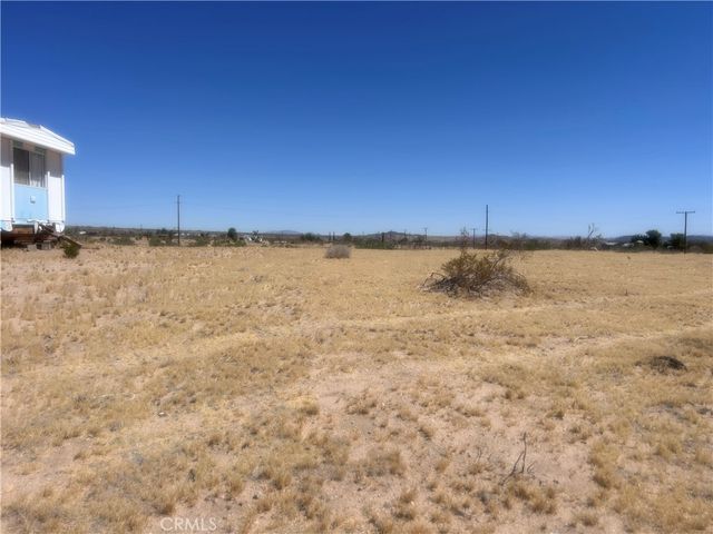 62756 Petunia Dr, Joshua Tree, CA 92252