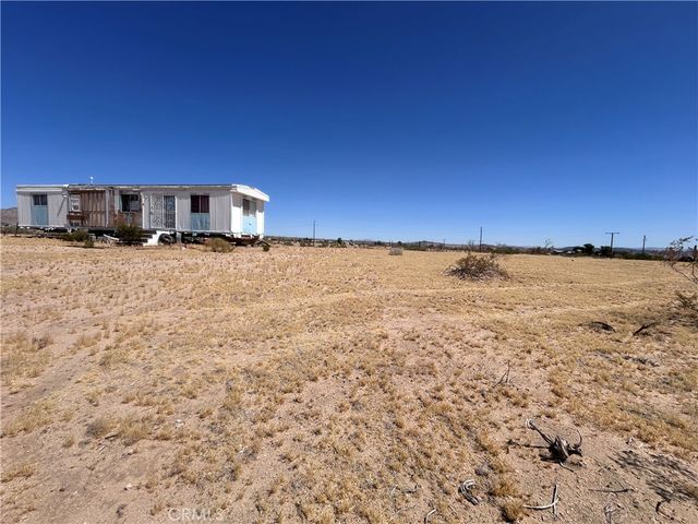 62756 Petunia Dr, Joshua Tree, CA 92252