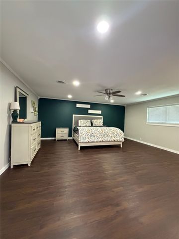 1306 Mcdaniel Street, Callisburg, TX 76240