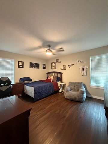 1306 Mcdaniel Street, Callisburg, TX 76240