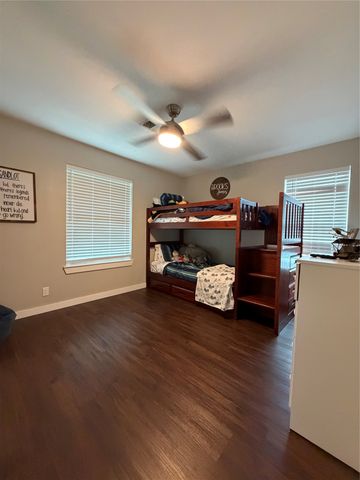 1306 Mcdaniel Street, Callisburg, TX 76240