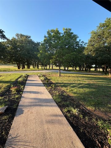 1306 Mcdaniel Street, Callisburg, TX 76240
