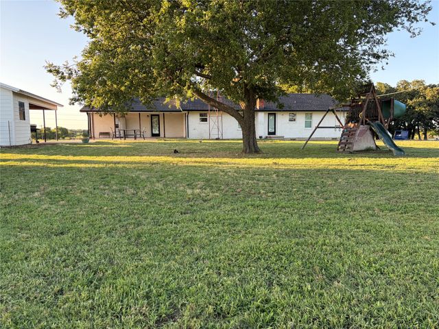 1306 Mcdaniel Street, Callisburg, TX 76240