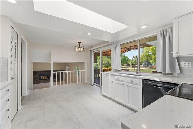 6689 E Heritage Pl N, Englewood, CO 80111