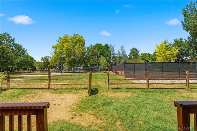 6689 E Heritage Pl N, Englewood, CO 80111