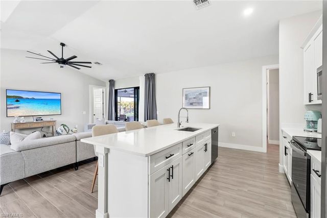 4600 Key Largo LN, Bonita Springs, FL 34134