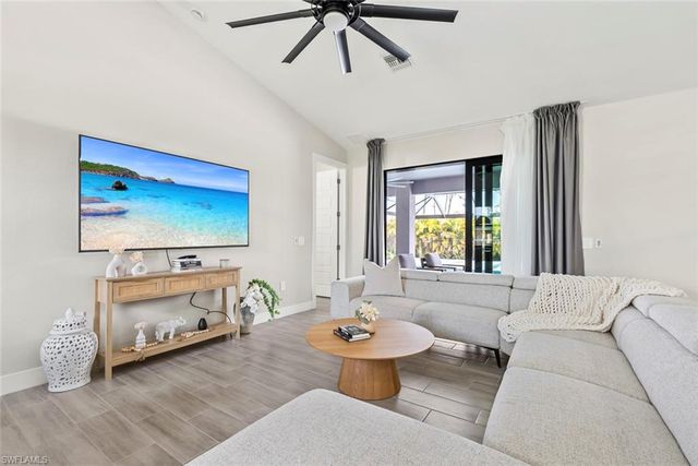 4600 Key Largo LN, Bonita Springs, FL 34134