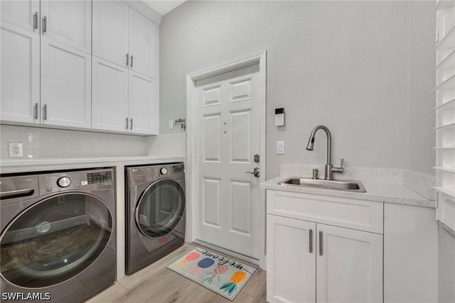 3557 Periwinkle WAY 1-51, Naples, FL 34114
