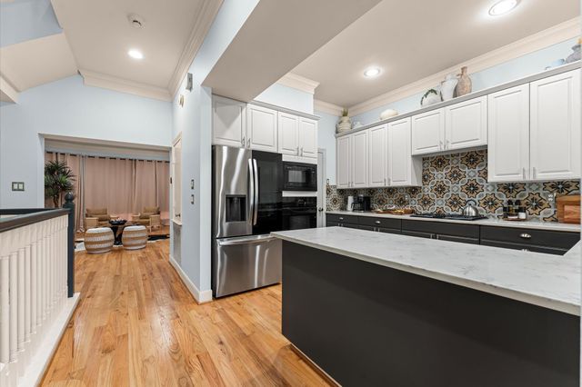 2201 Crocker Street, Houston, TX 77006