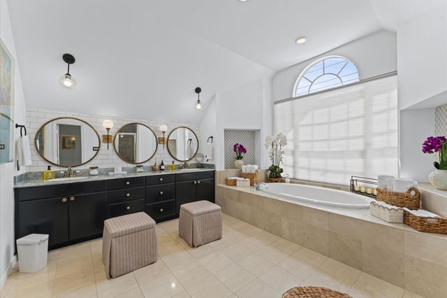 2201 Crocker Street, Houston, TX 77006