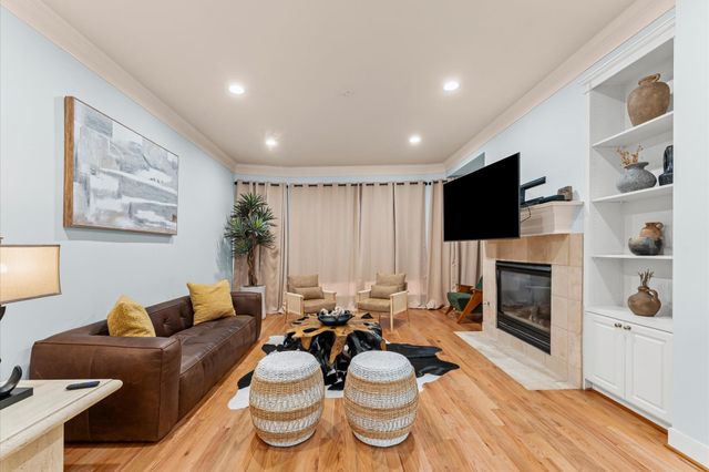 2201 Crocker Street, Houston, TX 77006