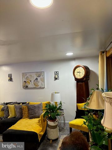 1513 RAINER RD, Brookhaven, PA 19015