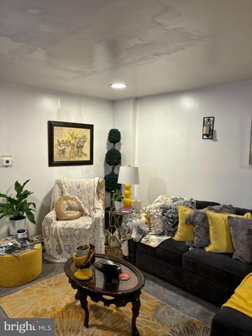 1513 RAINER RD, Brookhaven, PA 19015