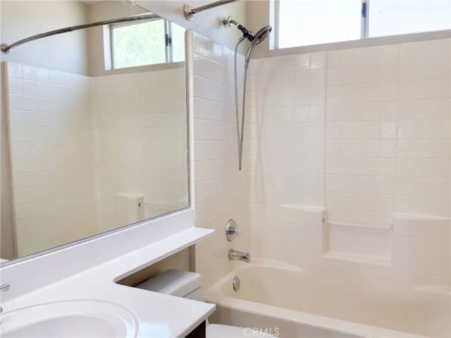 1796 W Carpenter, Rialto, CA 92377