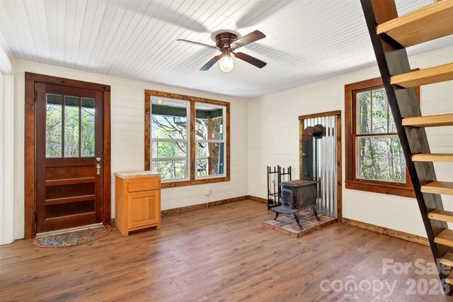488 Cad Campbell Road, Bakersville, NC 28705