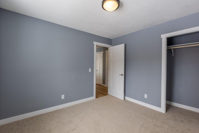 5622 Jeffery Avenue SW, Howard Lake, MN 55349