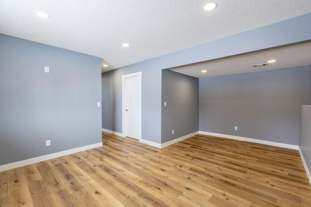 5622 Jeffery Avenue SW, Howard Lake, MN 55349