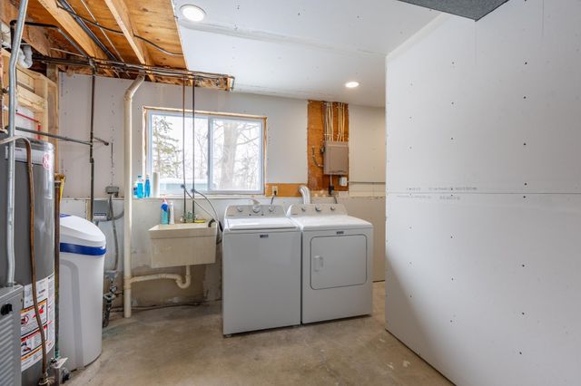 5622 Jeffery Avenue SW, Howard Lake, MN 55349