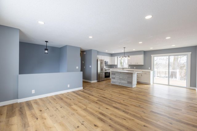 5622 Jeffery Avenue SW, Howard Lake, MN 55349