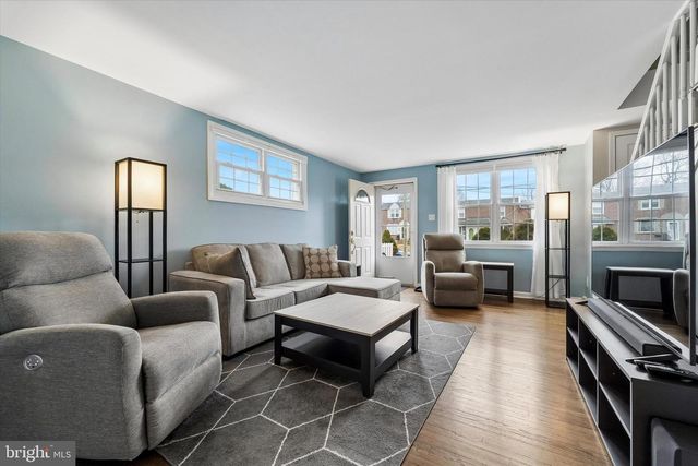 273 WESTBROOK DR, Clifton Heights, PA 19018