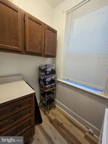 2112 E CHELTEN E, Philadelphia, PA 19138