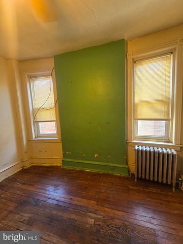 2112 E CHELTEN E, Philadelphia, PA 19138