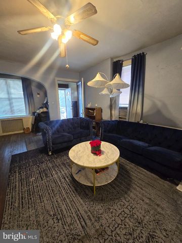 2112 E CHELTEN E, Philadelphia, PA 19138