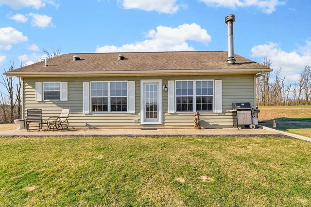 N3556 Slatts ROAD, Cascade, WI 53011