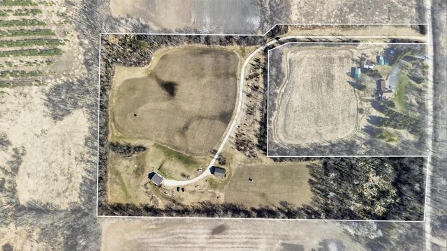 N3556 Slatts ROAD, Cascade, WI 53011