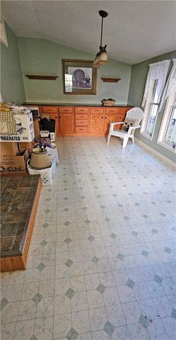 77 Scott Street, Middletown, NY 12455