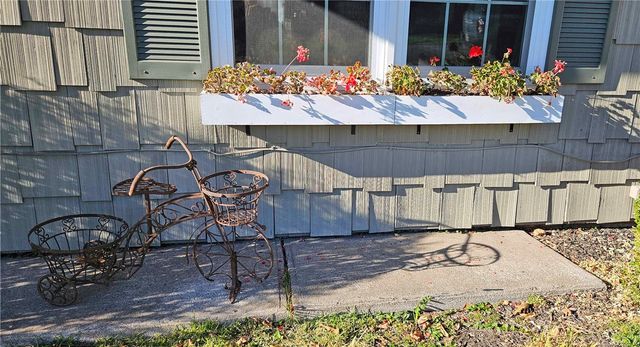 77 Scott Street, Middletown, NY 12455