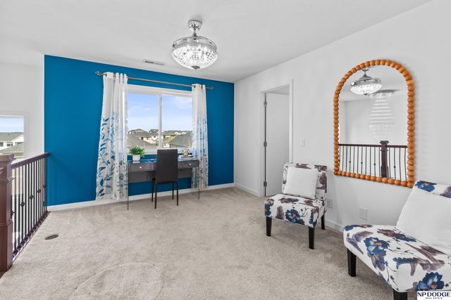 3018 N 185 Street, Omaha, NE 68022