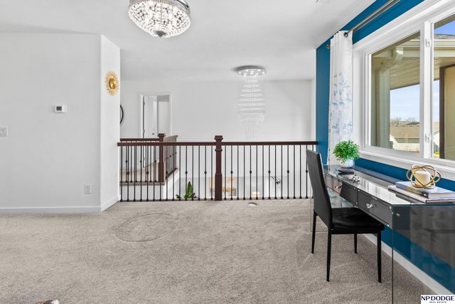 3018 N 185 Street, Omaha, NE 68022