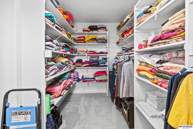 3018 N 185 Street, Omaha, NE 68022