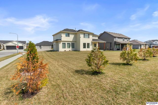 3018 N 185 Street, Omaha, NE 68022