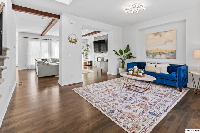 3018 N 185 Street, Omaha, NE 68022