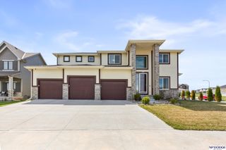 3018 N 185 Street, Omaha, NE 68022