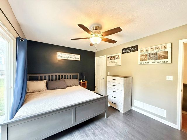 202 Glenridge Circle, Howard, OH 43028