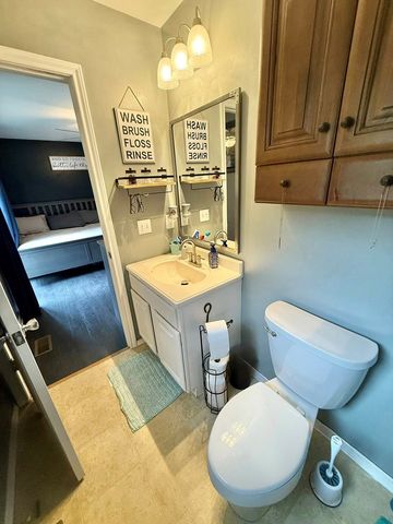 202 Glenridge Circle, Howard, OH 43028